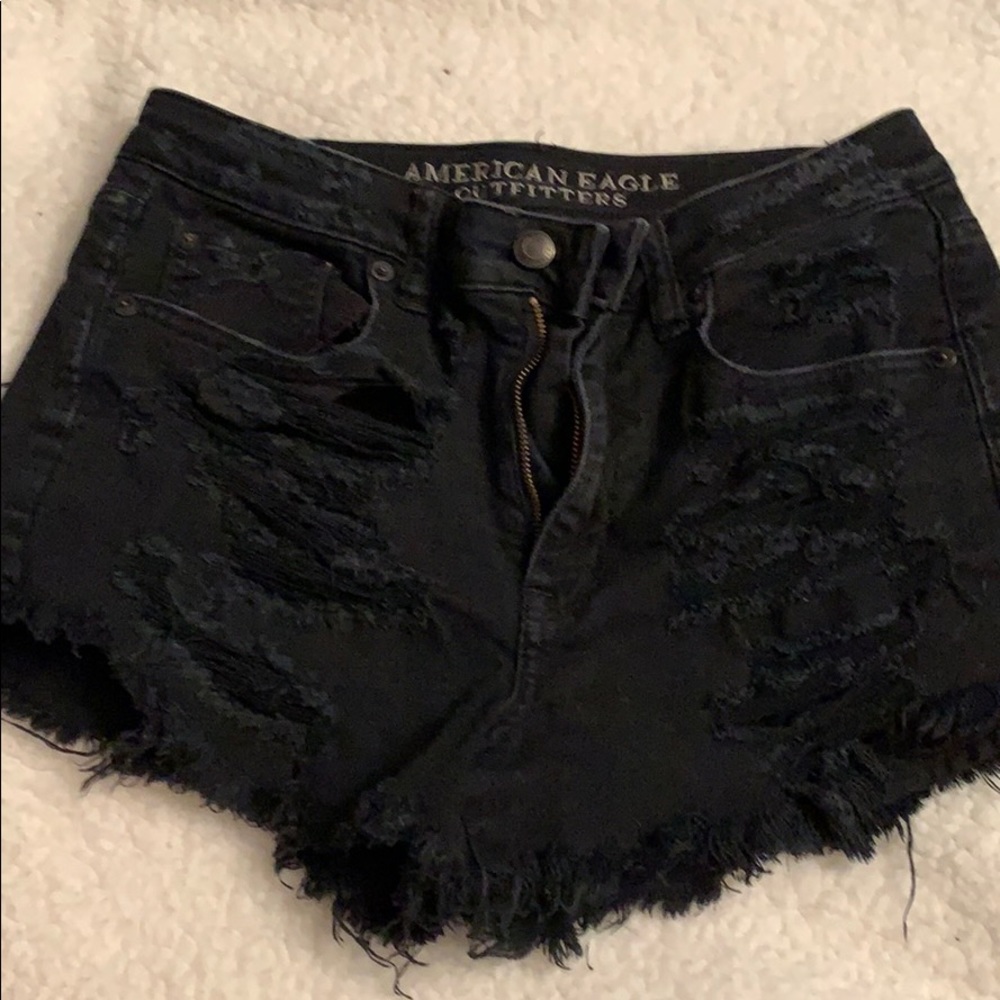 Stretch/ high rise black shorts